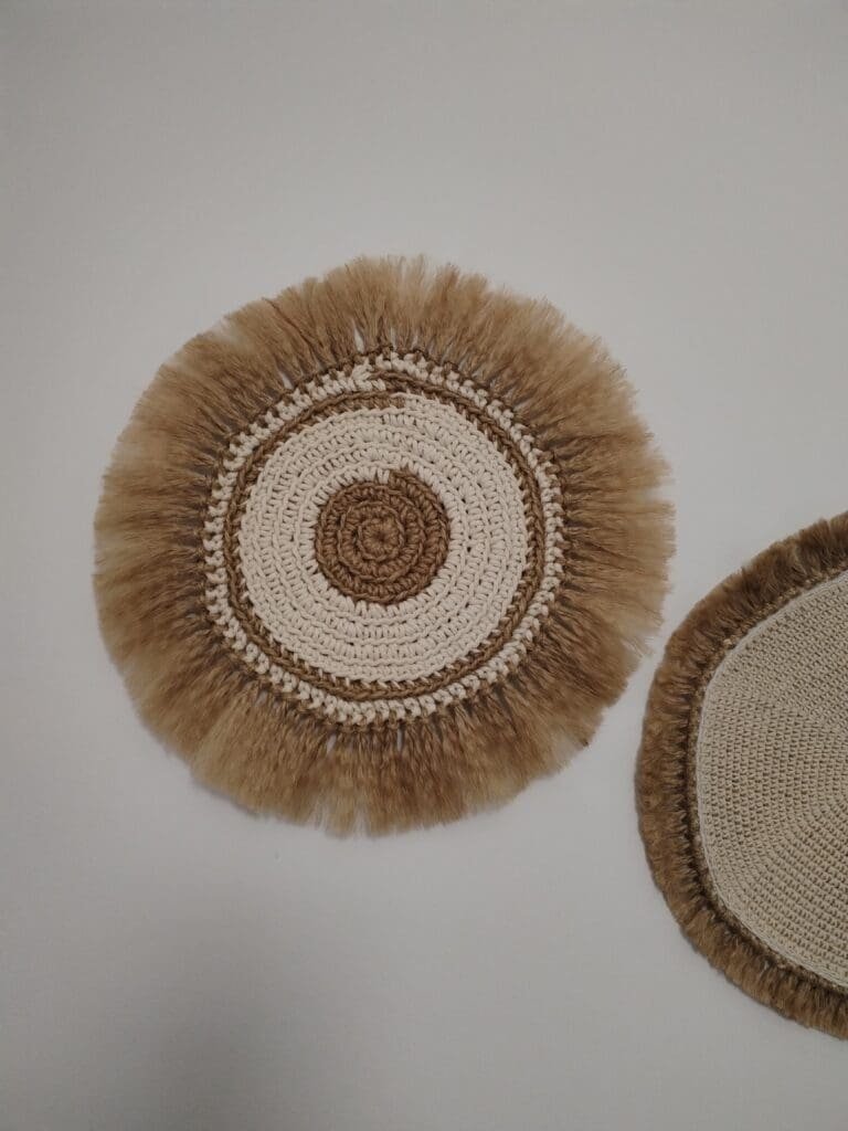 Tapices artesanos-30 cm de diámetro.
Parte de la colección de productos handmade de CreativeSalo.