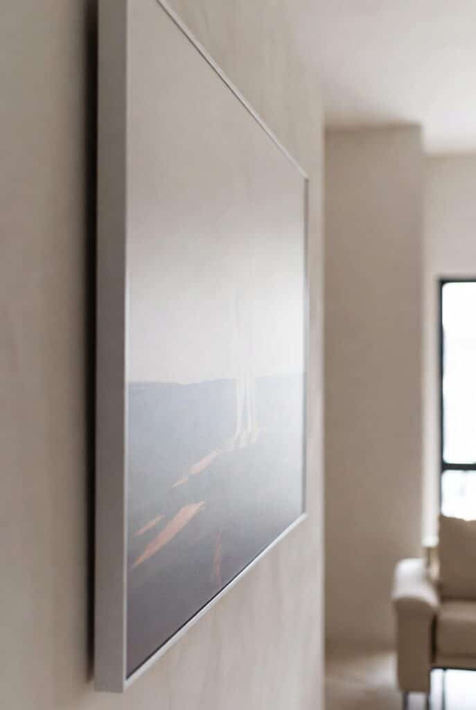 Anclaje invisible para colgar obras de arte de gran formato